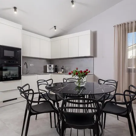 Apartmani Dogas Crikvenica Cameră foto
